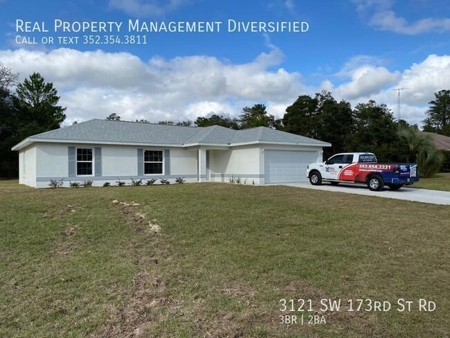 Building Photo - Desirable SW Ocala Neighborhood 3/2/2 **WO...