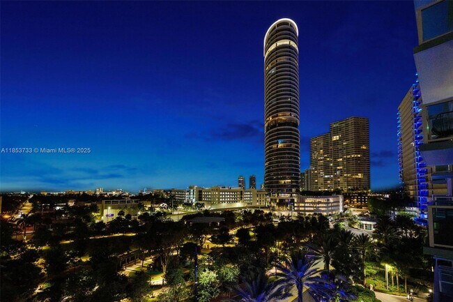 Building Photo - 650 West Ave