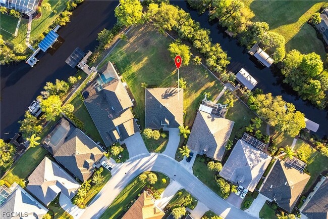 Building Photo - 9282 Palm Island Cir