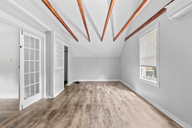 Building Photo - 310 Flanders Rd