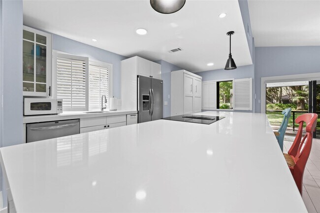 Building Photo - 3937 Arelia Dr