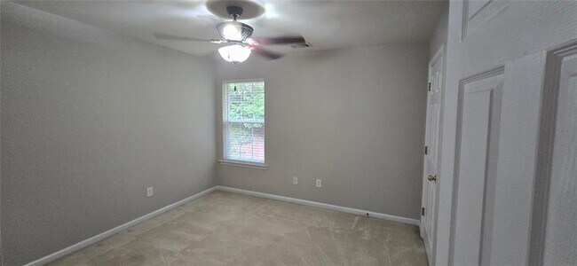 Building Photo - 326 Tuggle Ct