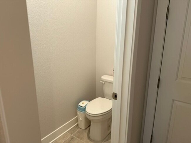 Building Photo - Epic REA - Brighton Landing Village 3 BR/2 BA Home Built in 2022 on 1 Level - Vacaville