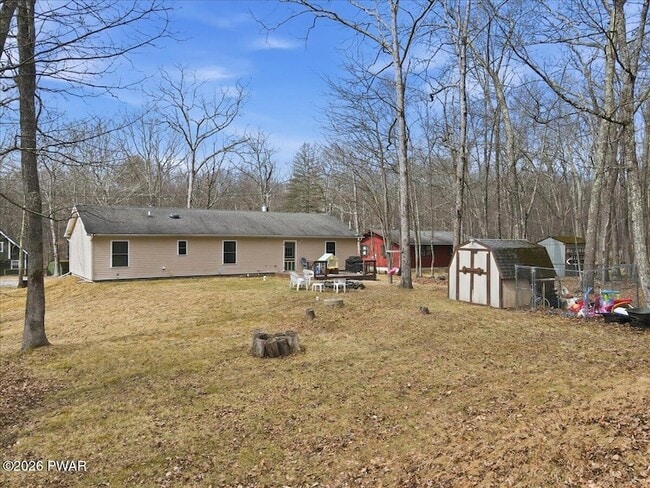 Building Photo - 175 Oak Hill Rd