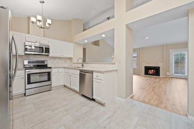 Building Photo - 3411 Valley Gardens Dr