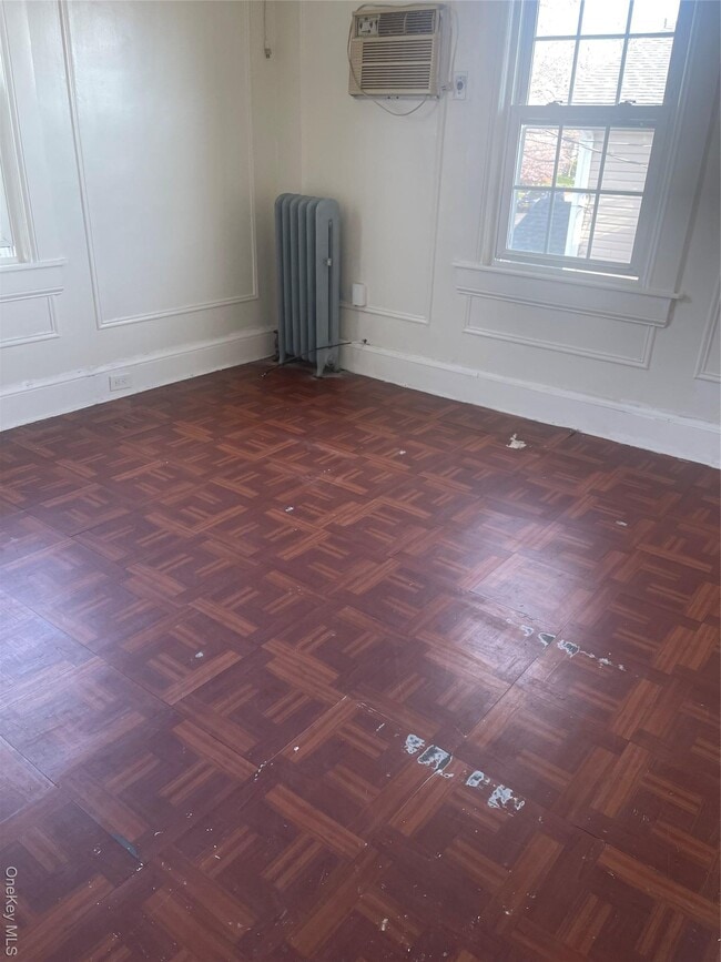 Building Photo - 87-16 260th St