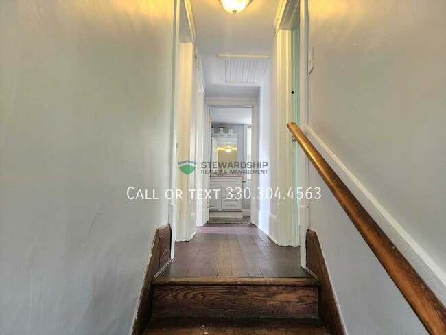 Building Photo - 68 27th St NW
