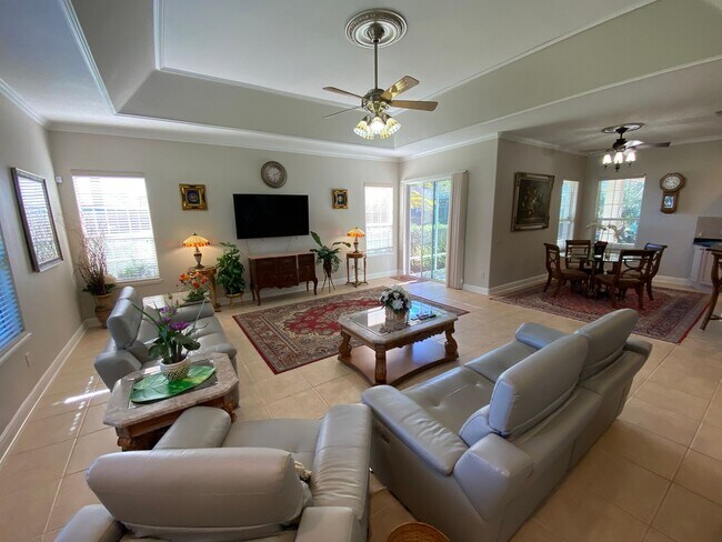 Building Photo - Spectacular and Luxurious Turnkey ANNUAL Lease in The Village of Bridgeport