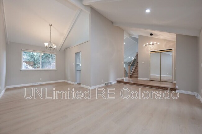 Building Photo - 7705 S Pontiac Ct