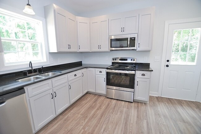 Building Photo - 508 Amerson Ct