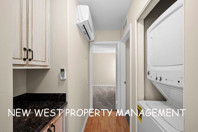 Building Photo - Tastefully upgraded Clairemont Mesa 4-Bedr...