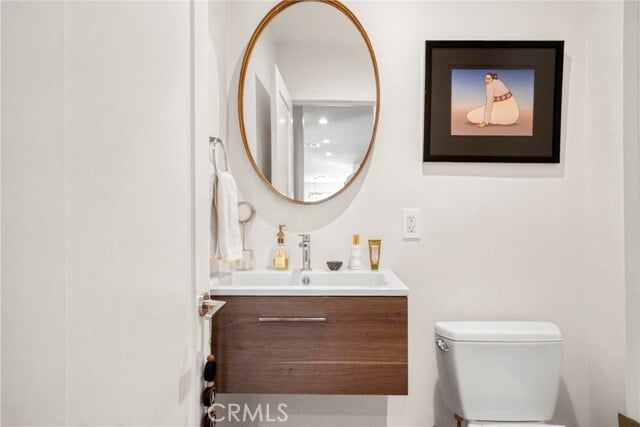 Building Photo - 5247 W 138th St