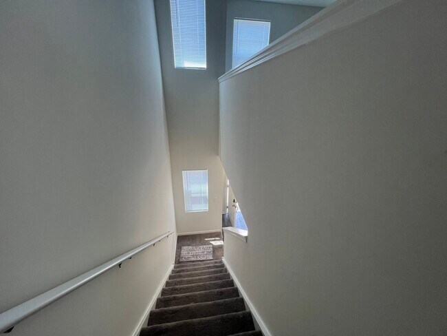 Building Photo - 4181 Chelsea Mnr Cir