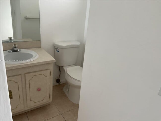 Building Photo - 251 Berkley Rd