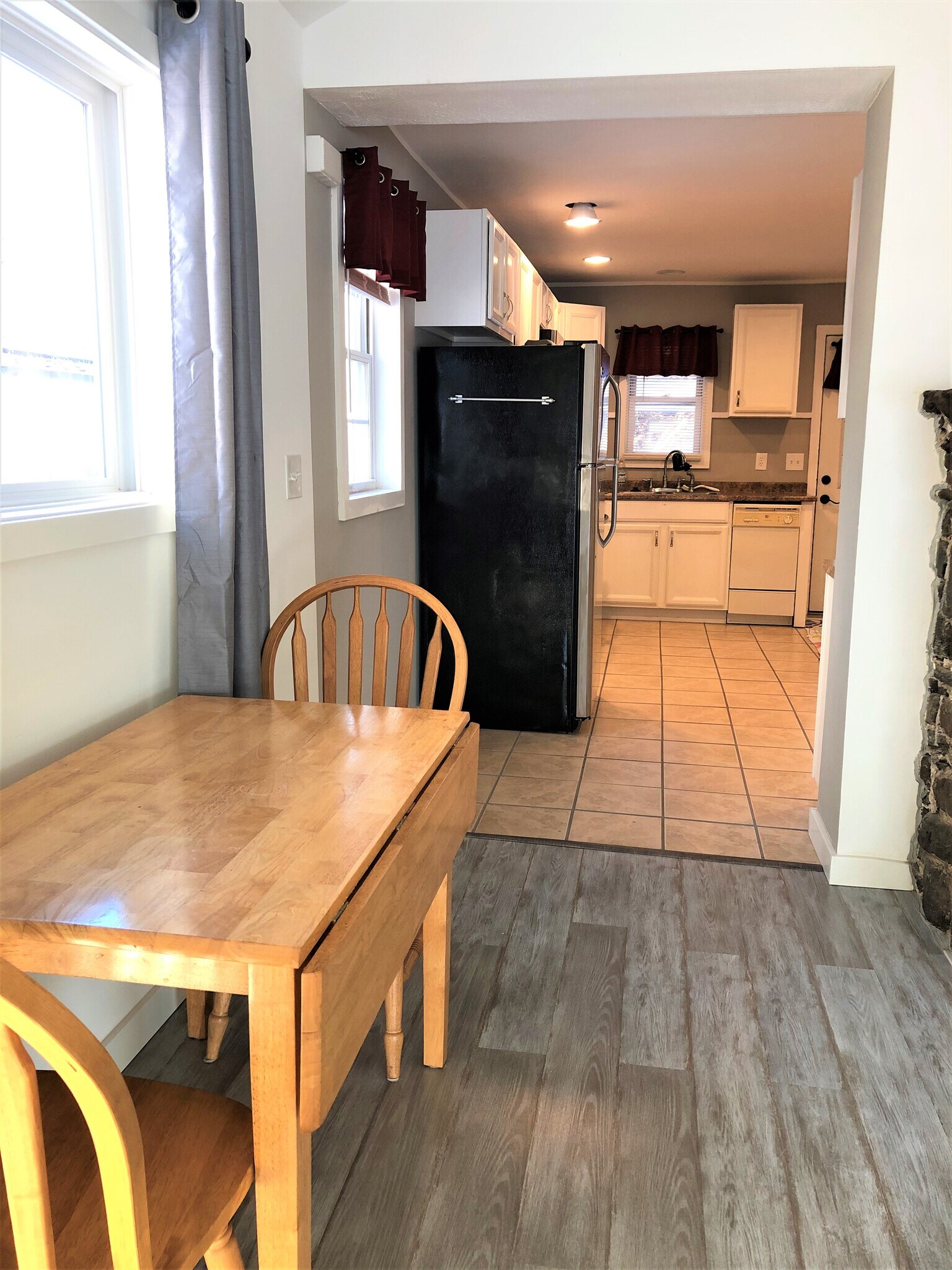 Building Photo - 63 Cottage Rd