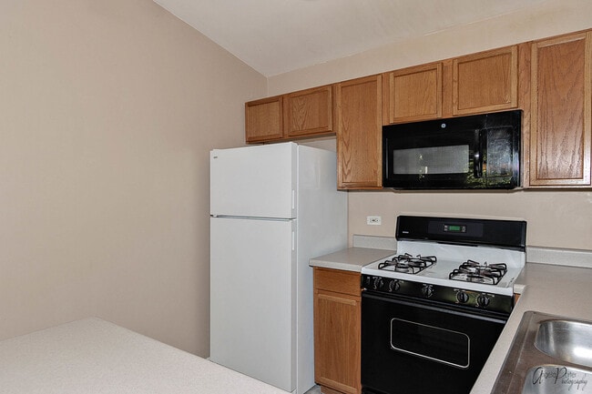 Building Photo - 1187 N Red Oak Cir