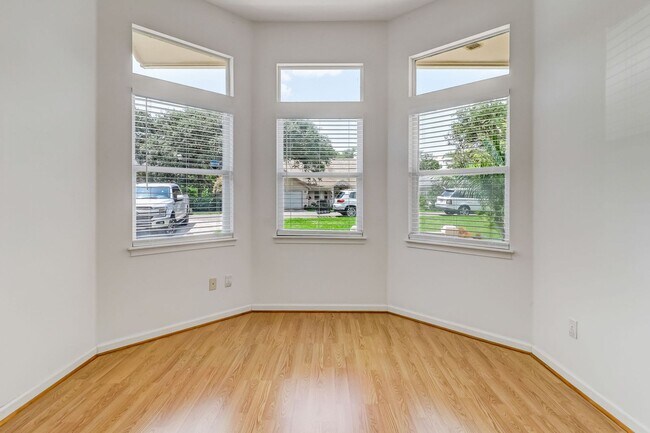 Building Photo - Coastal Living on Amelia Island