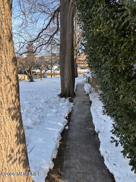 Building Photo - 126 Lake Ave