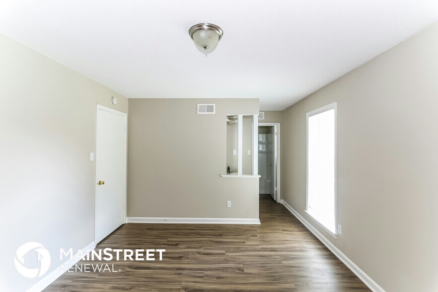 Building Photo - 4511 Crump Rd