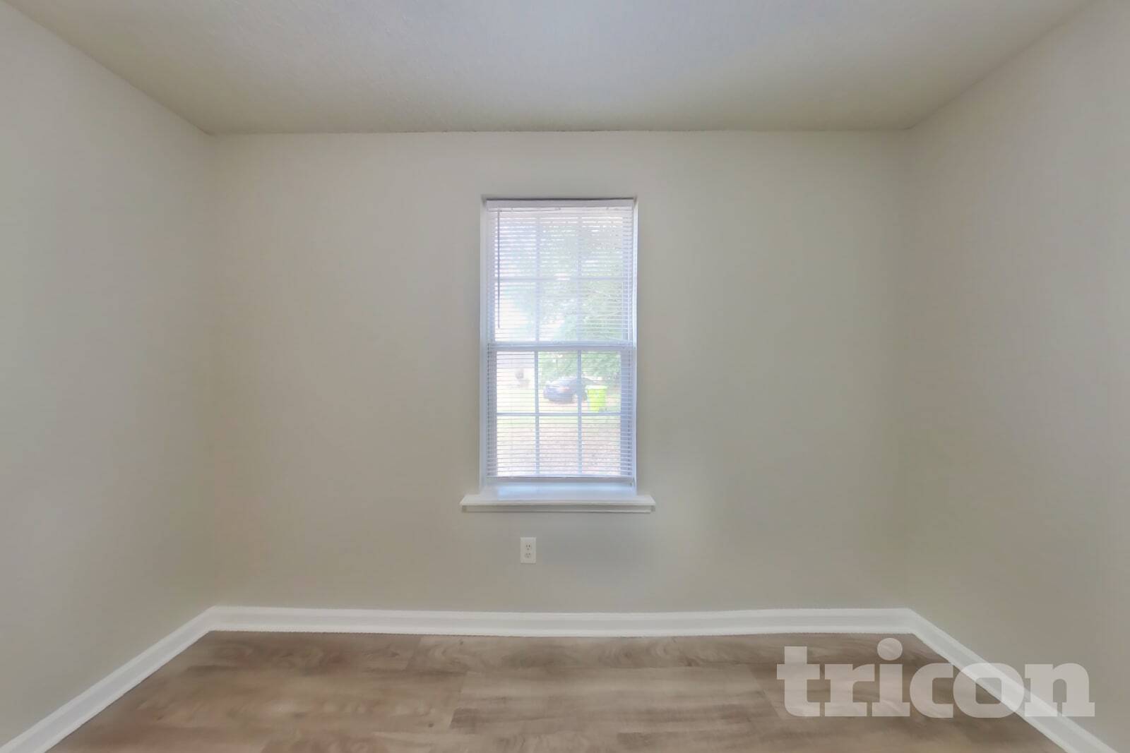 Building Photo - 120 Huntwood Trail