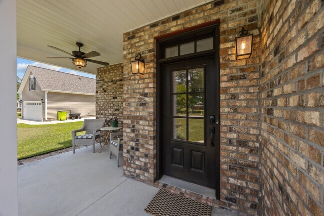 Building Photo - 3506 Sir James Ln