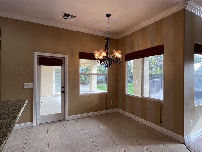 Building Photo - 12309 Thornwood Dr