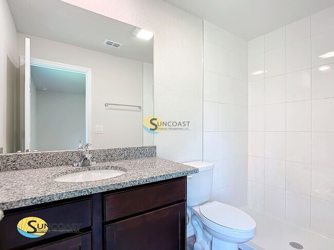 Building Photo - 12009 Henley Ave