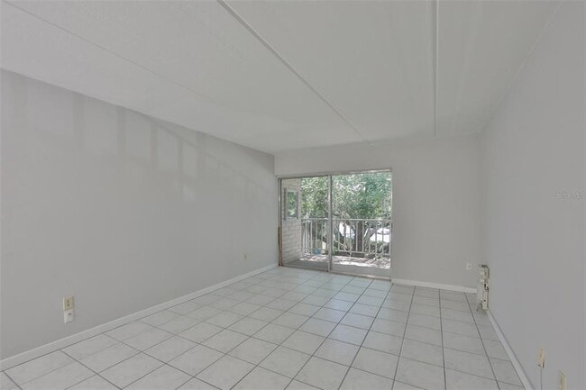 Building Photo - 3325 Bayshore Blvd