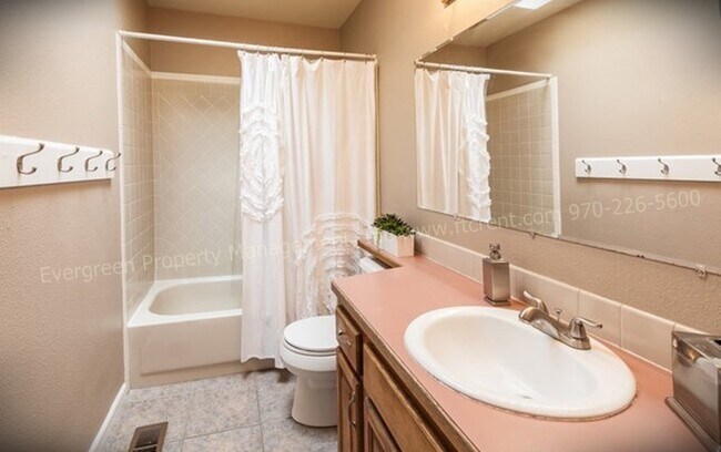 Building Photo - Great 3-Bedroom Home in Loveland Cul-De-Sac!