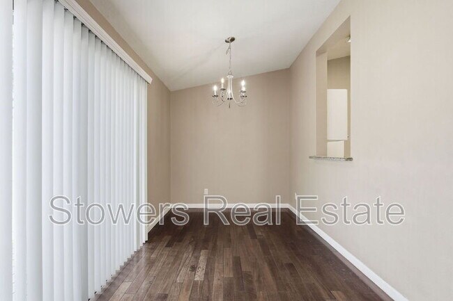 Building Photo - 7102 Cross Creek Cir