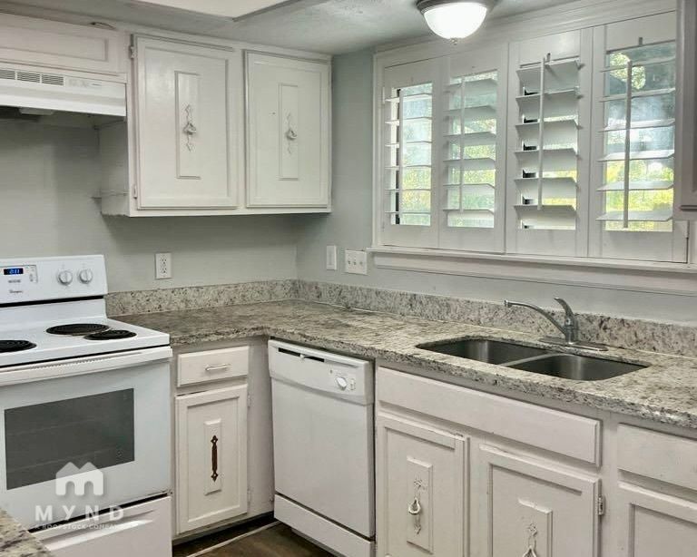 Building Photo - 531 Old Course Dr