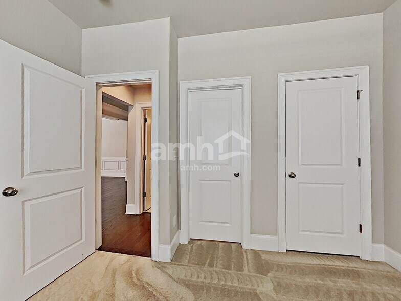 Building Photo - 3976 Woodoats Cir