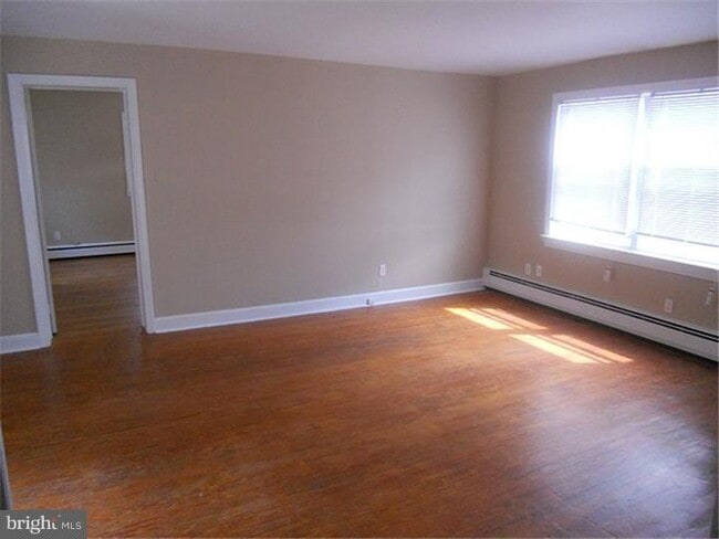 Building Photo - 1409 West Chester Pike