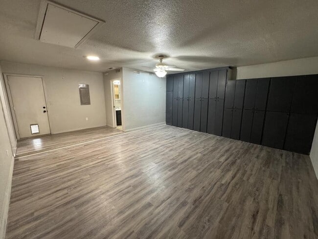 Building Photo - 2504 Tanglewood Ct