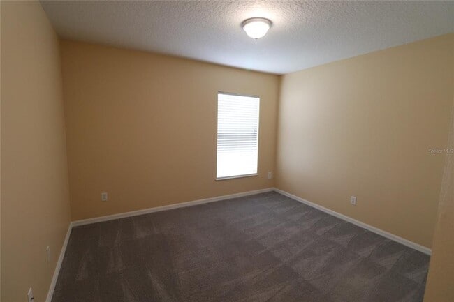 Building Photo - 324 Red Kite Dr