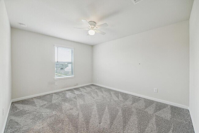 Building Photo - 9219 Edgeberry Dr