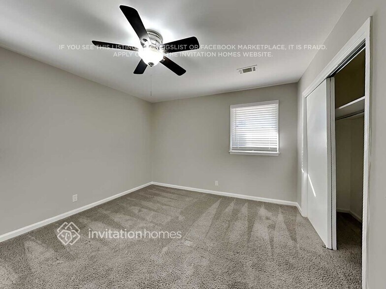 Building Photo - 2932 Heather Dr