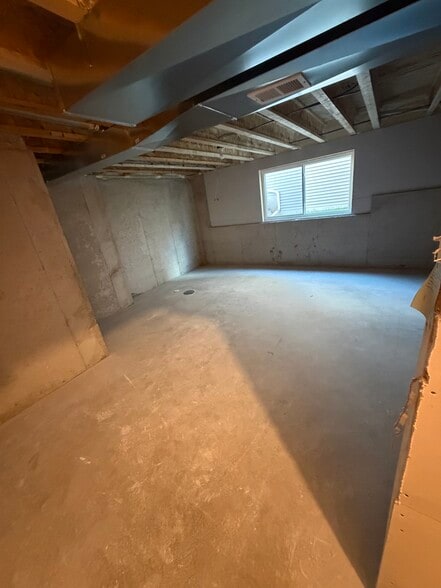 Building Photo - 9240 Gentle Feather Rd