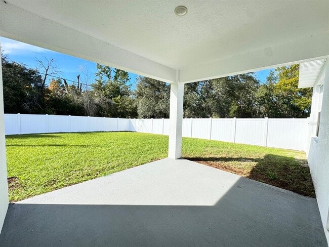 Building Photo - 442 Marion Oaks Course