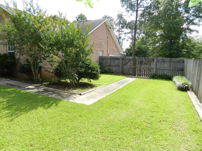 Building Photo - 4995 Pattock Pl