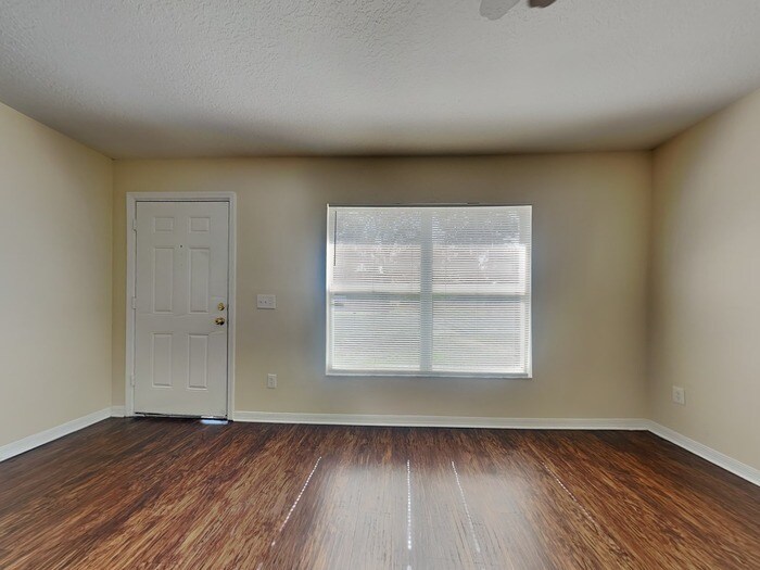 Building Photo - 3621 N 54th St