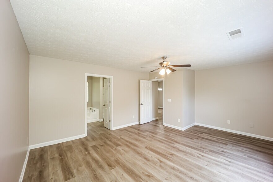 Building Photo - 3797 Cedar Trace Ln