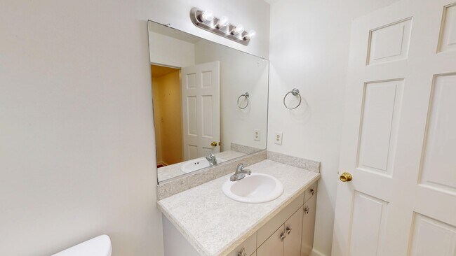 Building Photo - 146 Baycliff Trail