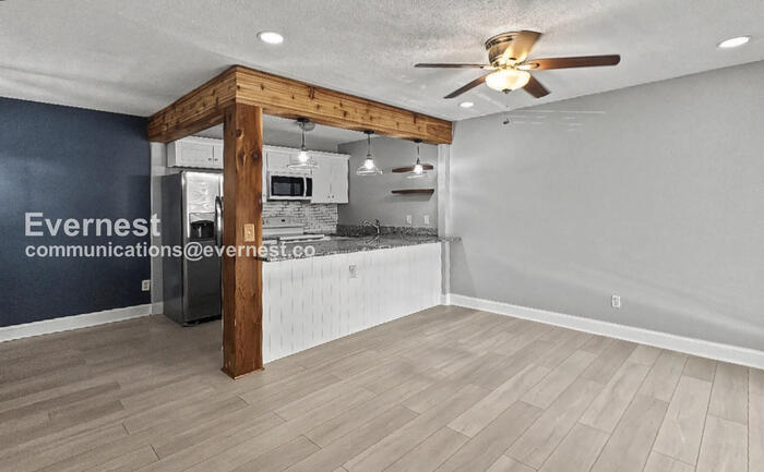 Building Photo - 2812 Georgetown Dr