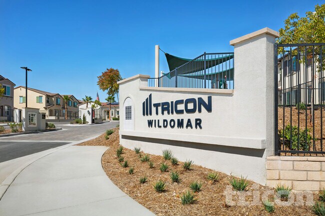 Building Photo - 24799 Ahora Ct