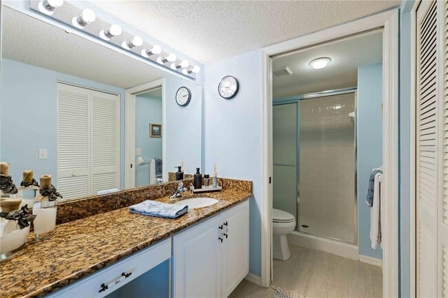 Building Photo - 9300 Clubside Cir