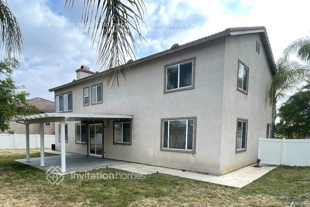 Building Photo - 7113 Tiara Ave