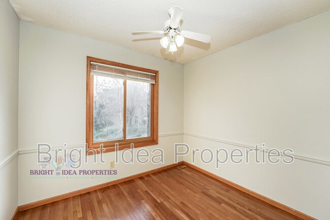 Building Photo - 631 Eagle Ridge Rd