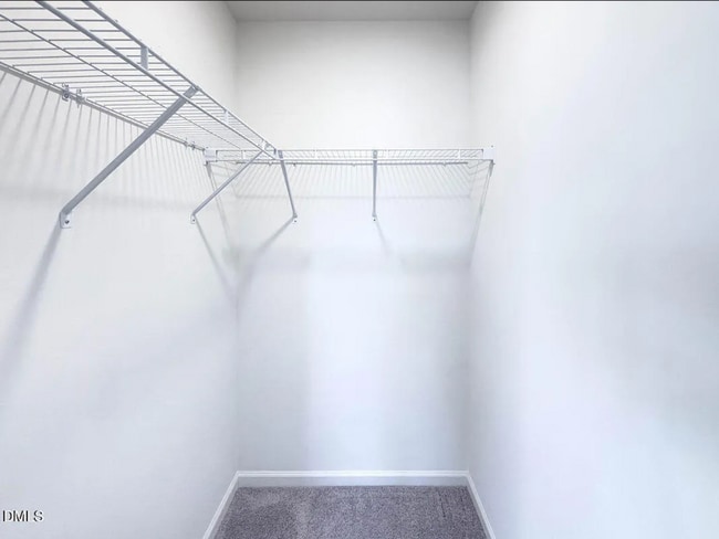 Building Photo - 956 Rift Vly Dr