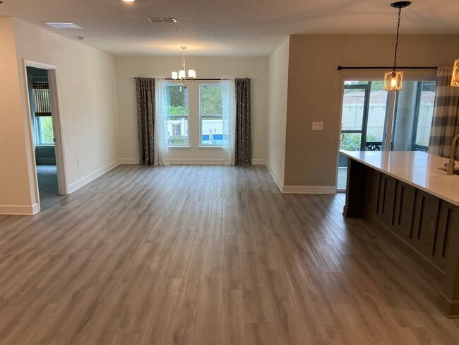 Building Photo - 8501 SE 160th Pl